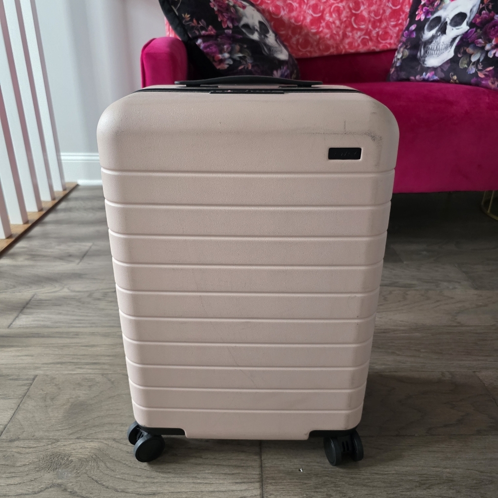 Away Bigger Carry On